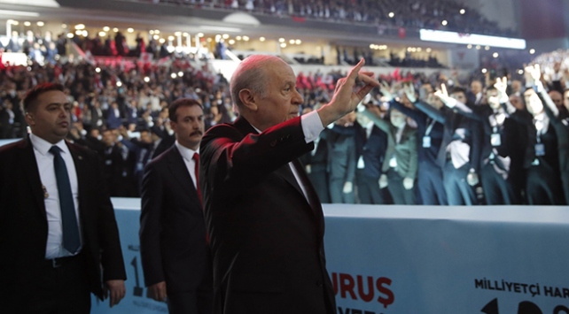 Devlet Bahçeli MHP genel başkanlığına yeniden seçildi