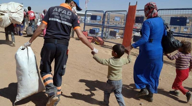 AB ve BM'den Türkiye'ye övgü dolu sözler: Sığınmacılara desteği benzersiz