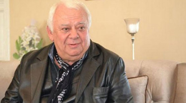 Tiyatro oyuncusu Ercüment Balakoğlu son yolculuğuna uğurlandı