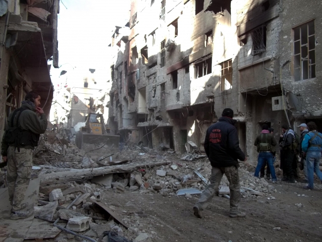 Filistinli mülteciler Yermük Kampı'nda ölümle burun buruna yaşıyor