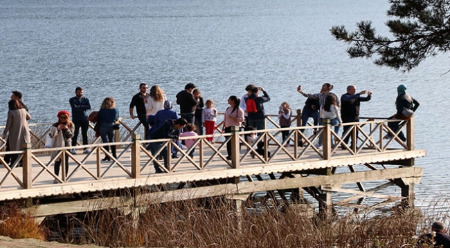 Abant'ta "ara tatil" yoğunluğu