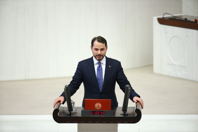 Yeni sistemin ilk kabinesinde kim kimdir?