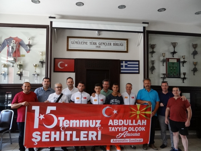 Türkiye'den kilometrelerce uzakta şehitler unutulmadı