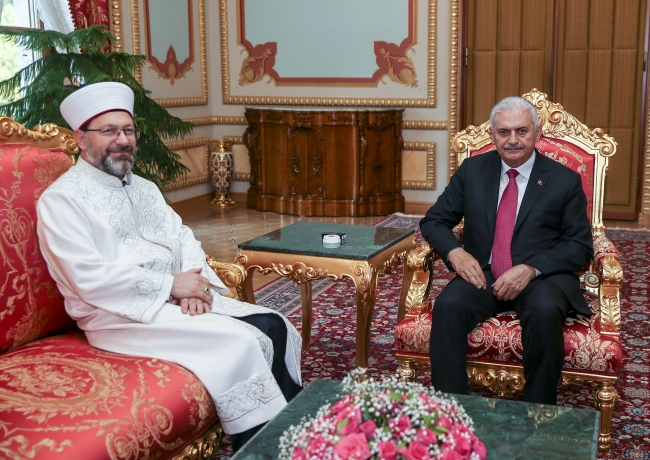 TBMM Başkanı Yıldırım, Milli Savunma Bakanı Akar'ı kabul etti