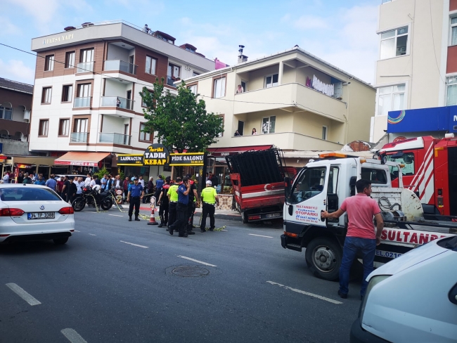 Sultanbeyli'de kamyonet dehşeti