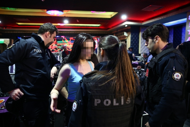Emniyet ve Jandarma'dan "Türkiye Güven Huzur Uygulaması"