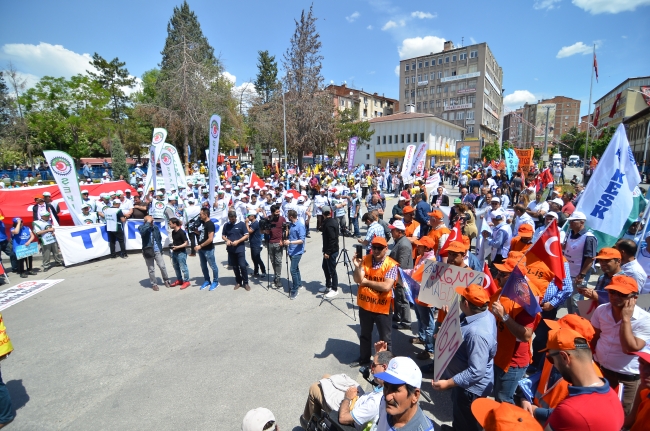 1 Mayıs yurt genelinde coşkuyla kutlandı