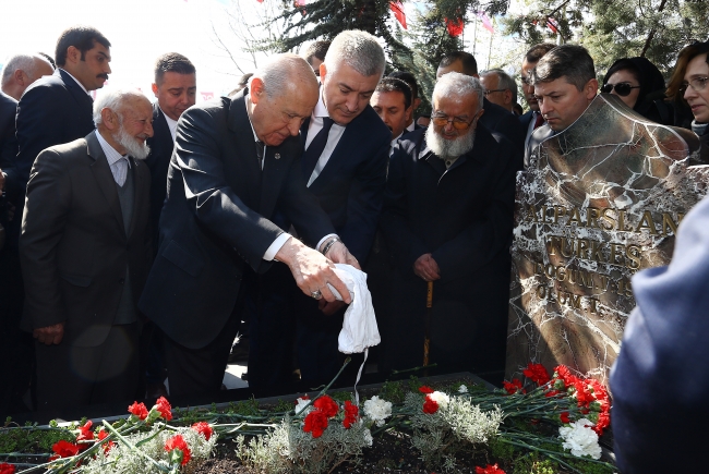 Alparslan Türkeş vefatının 22. yılında anıldı