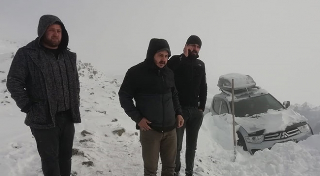 Rize'de yaylada mahsur kalan 23 kişiye ulaşıldı