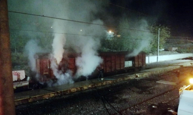 Osmaniye'de istasyondaki vagonda yangın