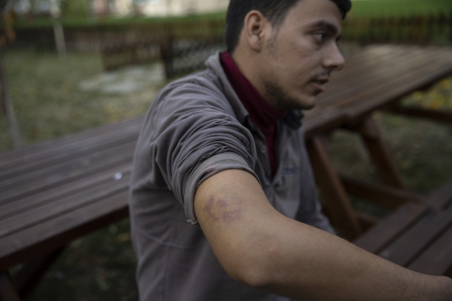 Yunanistan'ın zorla gönderdiği düzensiz göçmenler yaşadıklarını anlattı