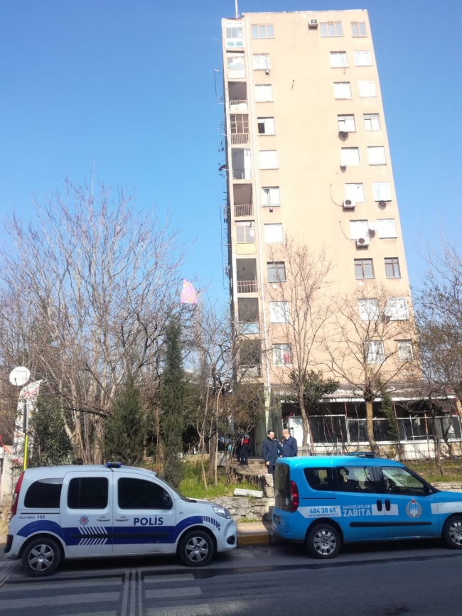 Bahçelievler'de 80 daireli bir site boşaltılıyor