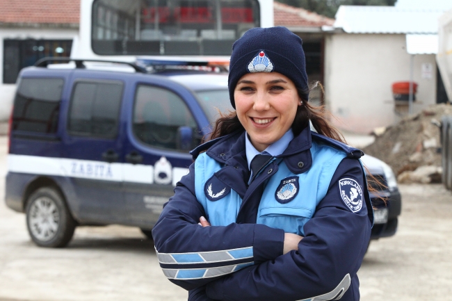 Kimi yeni nesiller yetiştiriyor kimi hayat kurtarıyor