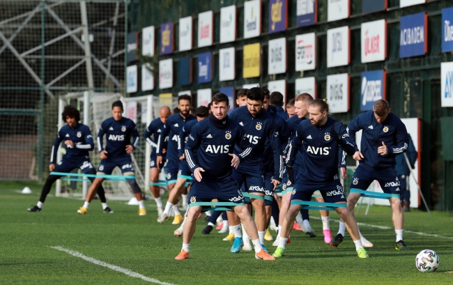 Emre Belözoğlu oyunu çizgiye çekti