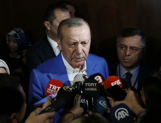Cumhurbaşkanı Erdoğan: Türkiye IMF defterini tekrar açmamak üzere kapatmıştır