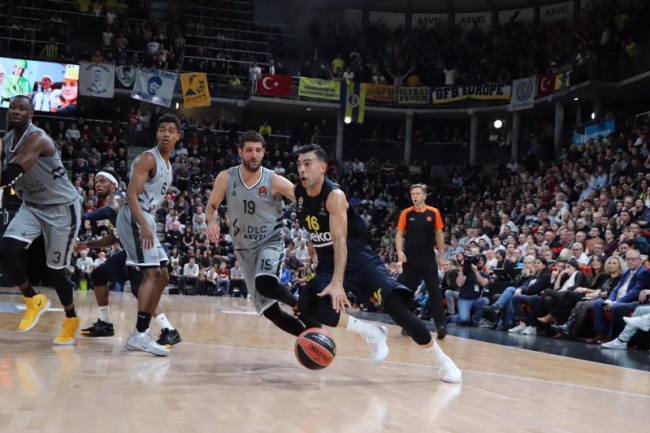 Fenerbahçe Beko Fransa'da kazandı