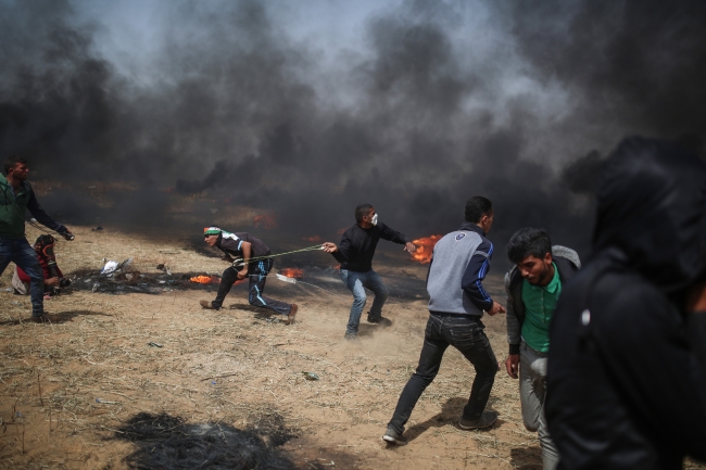Gazze'de Büyük Dönüş Yürüyüşü'nde üçüncü cuma