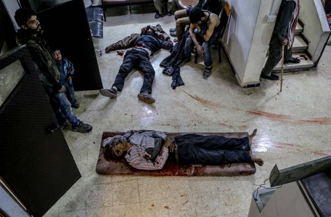 Doğu Guta'da son 18 günde 881 sivil hayatını kaybetti