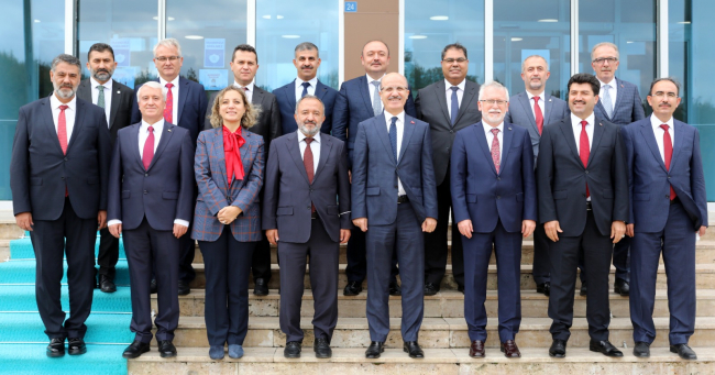 YÖK Başkanı Özvar: Bilimsel üretkenlik büyük önem taşıyor