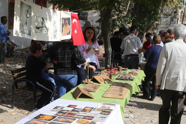 Muğla Stratonikeia Antik Kenti'nin pazarı yeniden kuruldu
