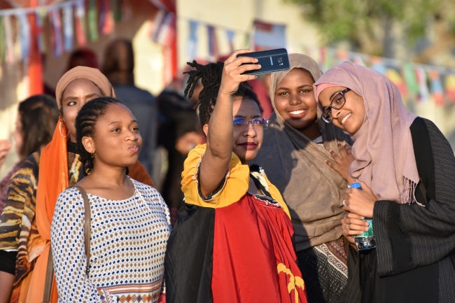 Türkiye'de 180 ülkeden yaklaşık 108 bin öğrenci öğrenim görüyor