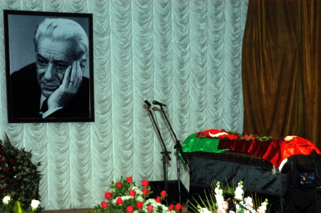 Bahtiyar Vahapzade'nin cenaze töreninden | Fotoğraf: AA