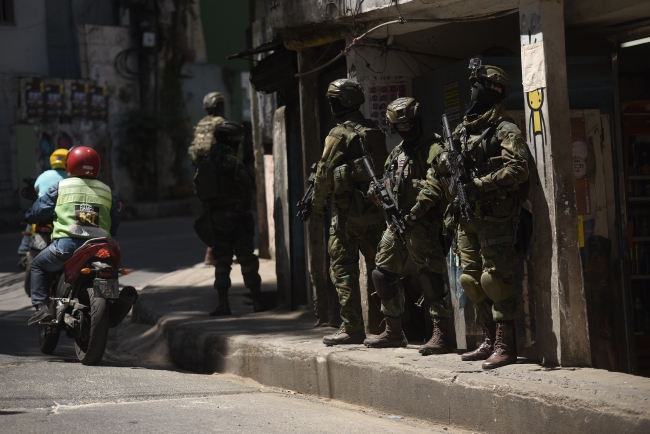 Brezilya'da uyuşturucu kaçakçılığı operasyonu: 28 ölü
