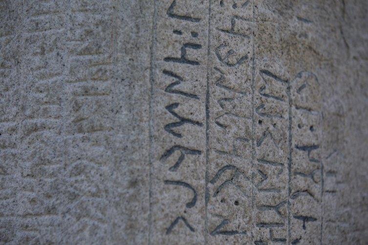 Kullanılmayan kelimeler kayboluyor: Yerel ağızlar komedi unsuru değil!