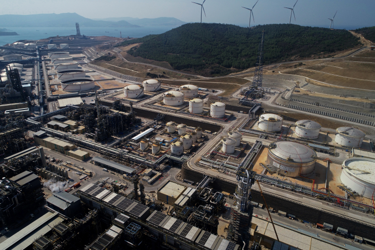 Türkiye, çok farklı sektörlerdeki tecrübesi, altyapısı ve jeopolitik konumuyla öne çıkıyor. Foto: AA