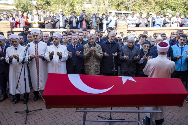 Erdoğan'dan şehit madencinin ailesine taziye ziyareti