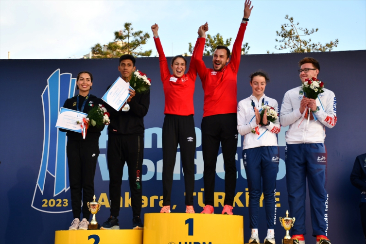 Modern Pentatlon Dünya Kupası'nda Türkiye altın madalya kazandı