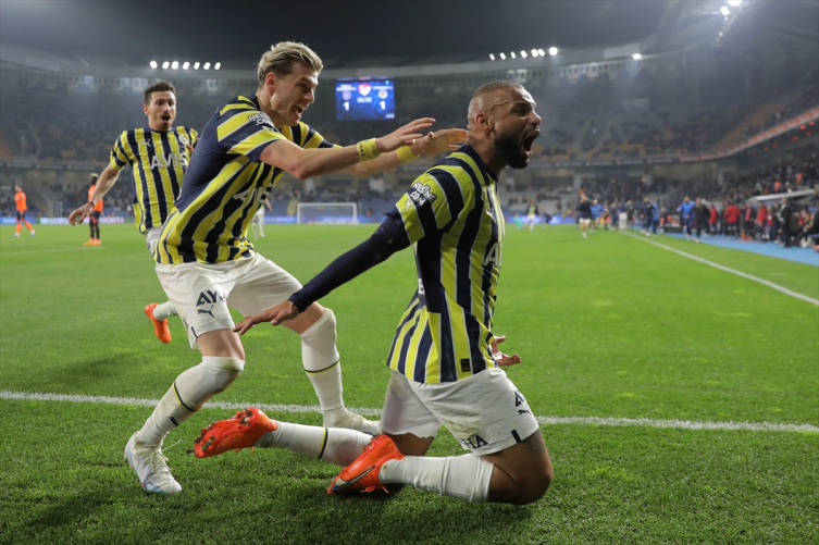 Fenerbahçe'de Pedro 90+3'te galibiyeti getirdi