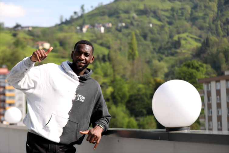 Rizesporlu Bolasie Süper Lig yarışında golleriyle takımına destek veriyor