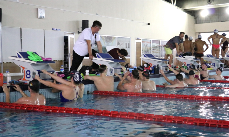 Los nadadores alemanes se preparan para el Campeonato de Europa en Erzurum