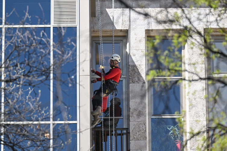 Meclis'te bayram temizliği