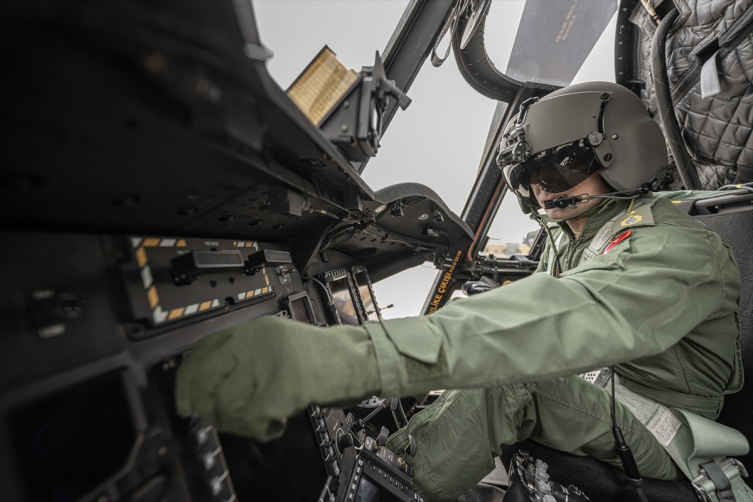 TSK'nın "uçan kaleleri" deneyimli pilotlarla emin ellerde