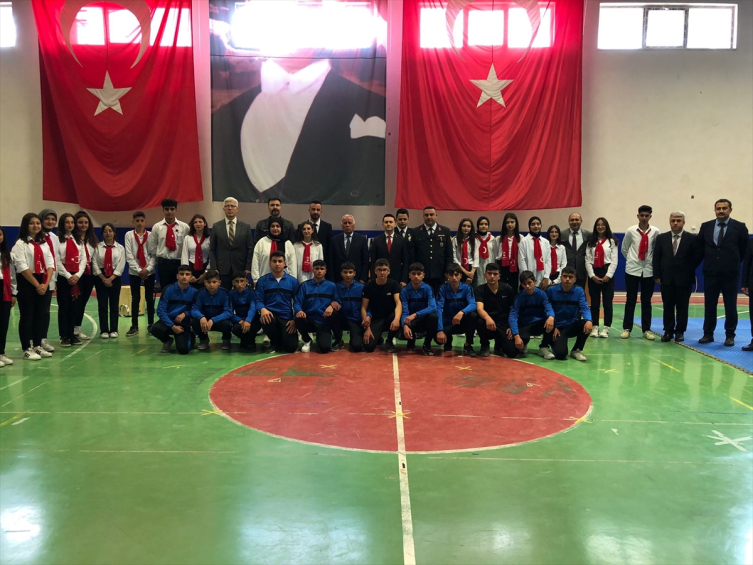 Sivas'ta 19 Mayıs Atatürk'ü Anma, Gençlik ve Spor Bayramı kutlandı