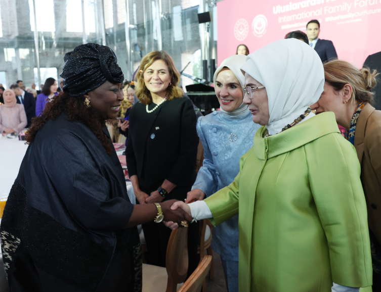 Emine Erdoğan: Aile toplumun en temel yapıtaşıdır