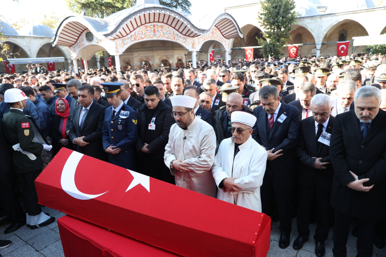 Türkiye kahraman şehitlerini uğurladı