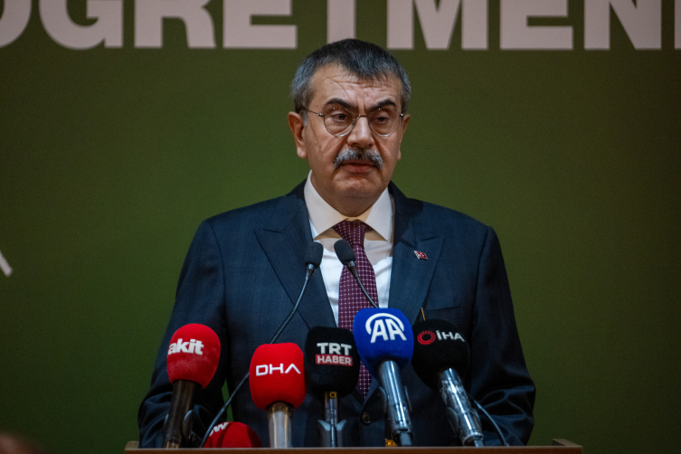 Bakan Tekin 81 ilden gelen öğretmenlerle buluştu