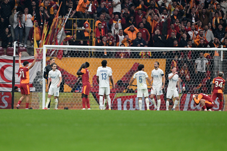 Galatasaray tek golle mağlup oldu