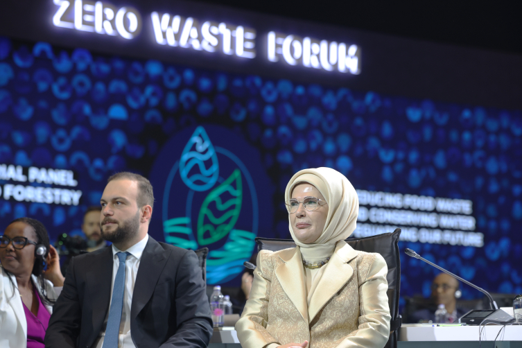 Emine Erdoğan: Milyonlarca çocuk sağlıklı büyümeleri için gerekli olan en temel gıdalara dahi ulaşamıyor