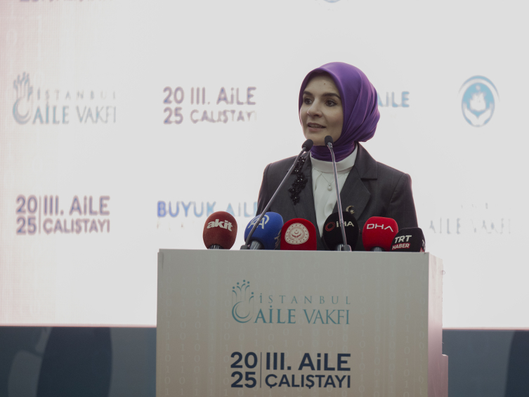 15 yaş altına yönelik sosyal medya düzenlemesini yolda