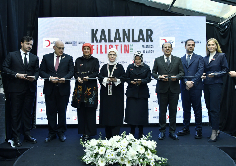 Emine Erdoğan: Filistin’i savunmak, insan kalma hakkımızı savunmaktır