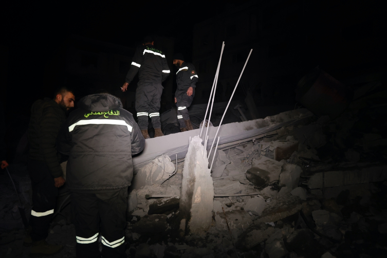 İşgalci İsrail ordusu Lübnan’da 4 beldeyi hedef aldı