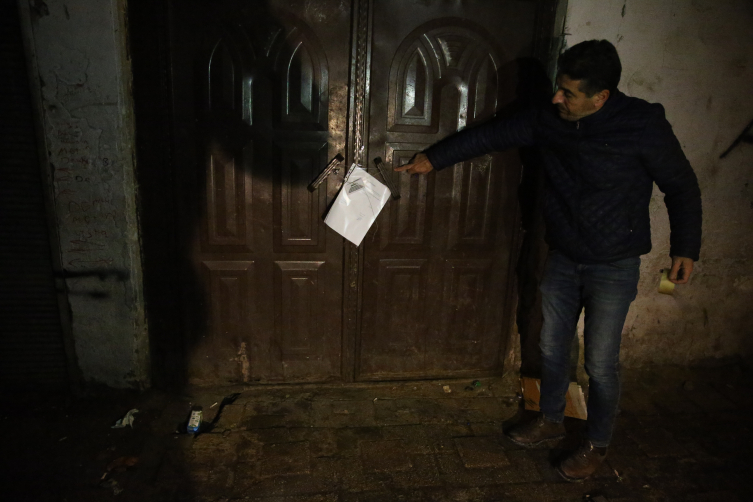 Diyarbakır'da binanın kolonu patladı