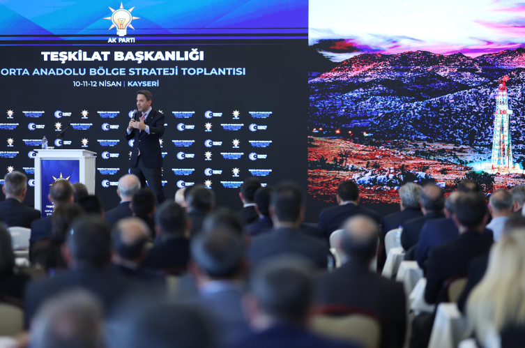 Bakan Bayraktar: Dünyanın en büyük derin deniz filosuna sahip 4. ülkesi Türkiye oldu