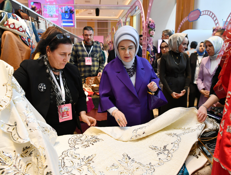 Emine Erdoğan: Aile meselesi hepimizin ortak gayreti olmalı