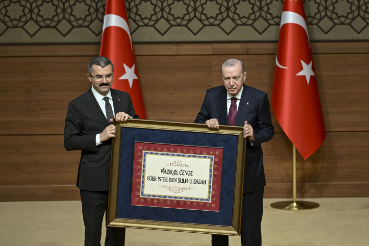 Cumhurbaşkanı Erdoğan: Türkiye, oyun kurucu bir aktör haline geldiğini herkese gösterdi