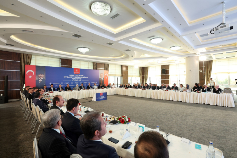 Bakan Çiftçi: Sahipsiz sokak hayvanlarının tamamını yıl sonuna kadar barınaklara veya doğal yaşam alanlarına alacağız